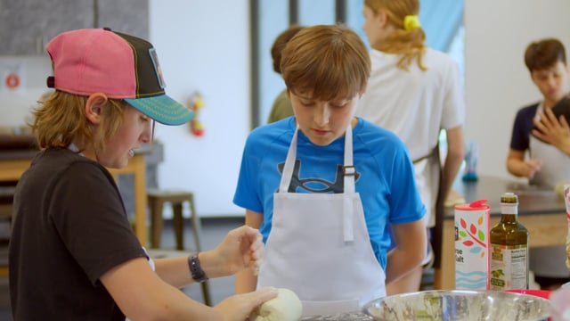Teamwork & creativity while cooking